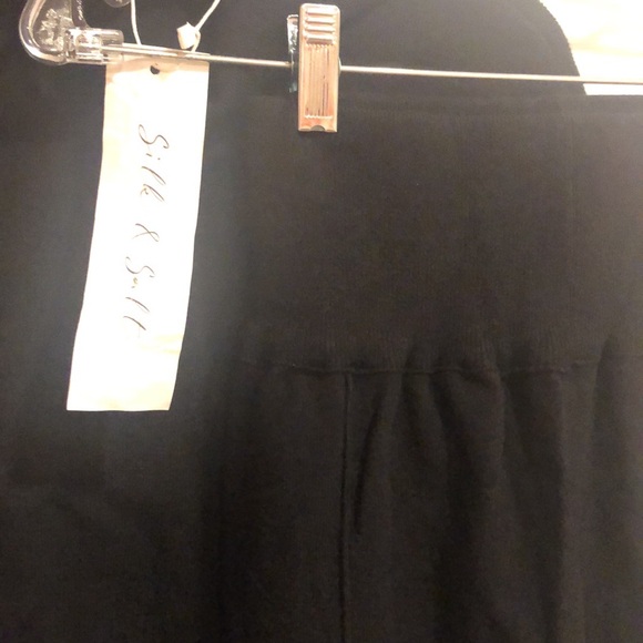 Silk and Salt lounge set . Size small . Runs like an extra small . - Picture 4 of 4